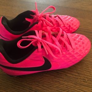 Nike Tempo Soccer Cleats